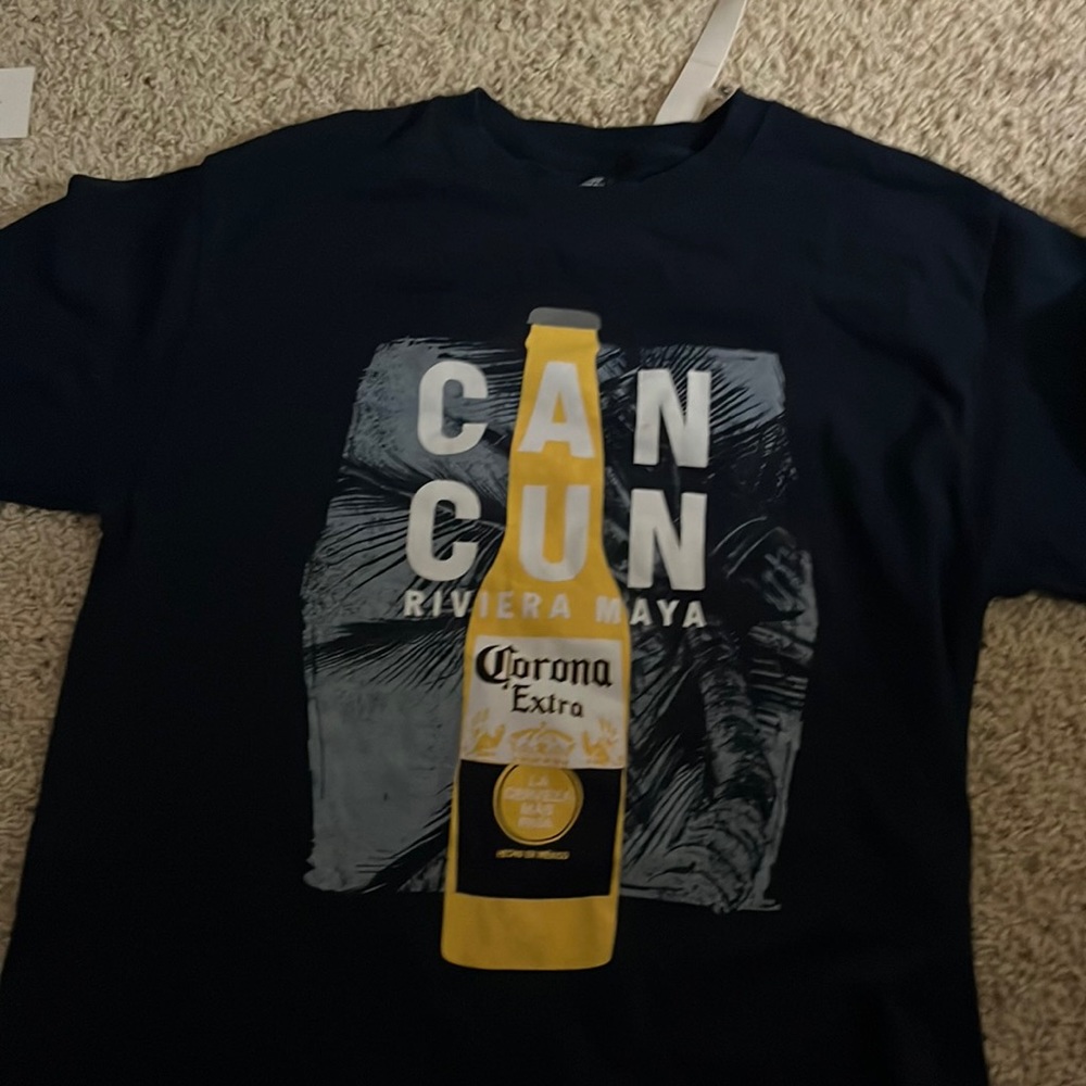 corona cancun shirt size medium